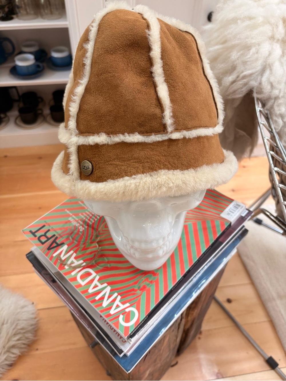 UGG Chestnut Suede Shearling-Trim Bucket Hat in Chestnut and Cream